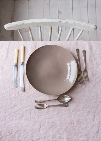 PLATES & NAPKINS