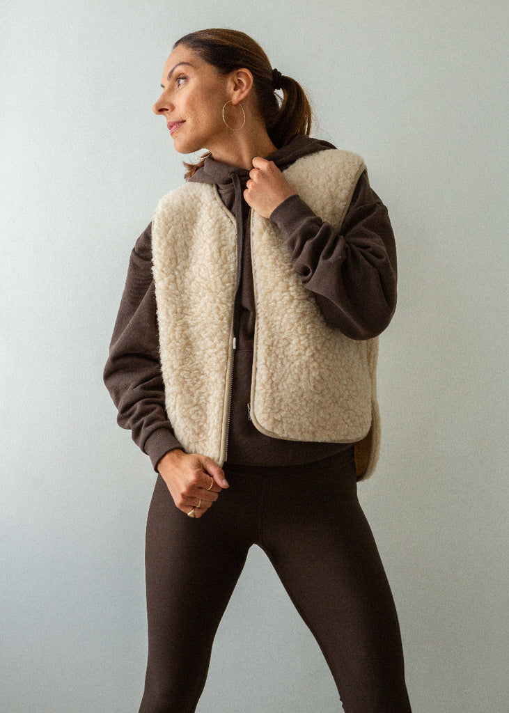 zip up cream gilet
