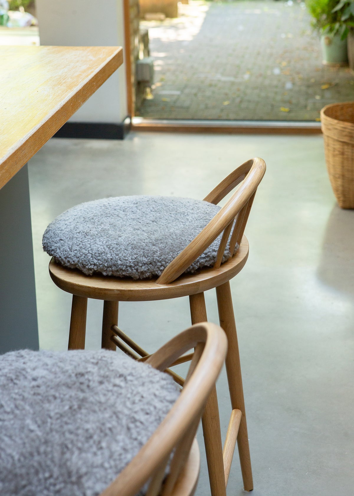 Short-Hair Sheepskin Seat Pad – Fossil