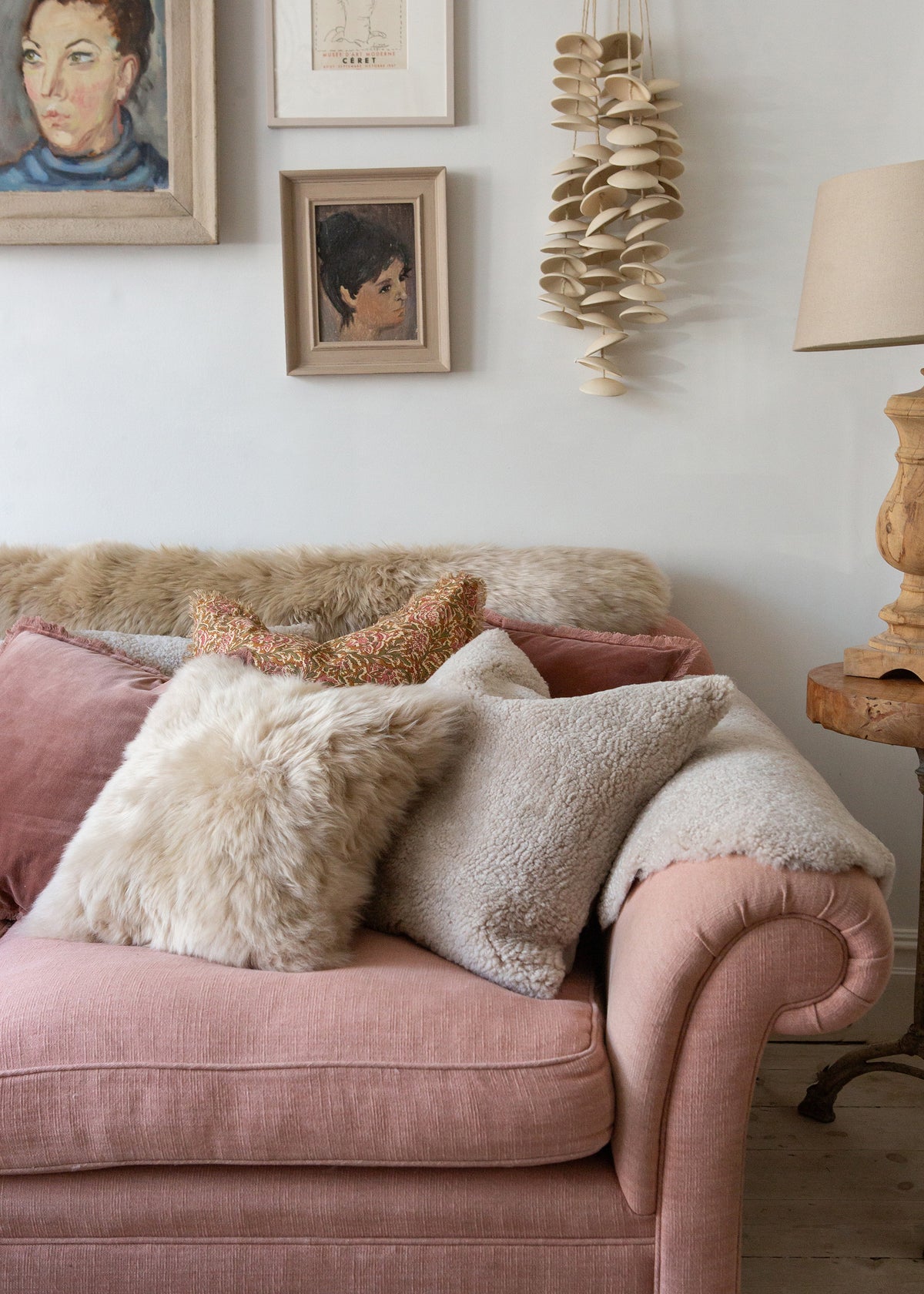 Single Short-Hair Sheepskin Rug – Oatmeal