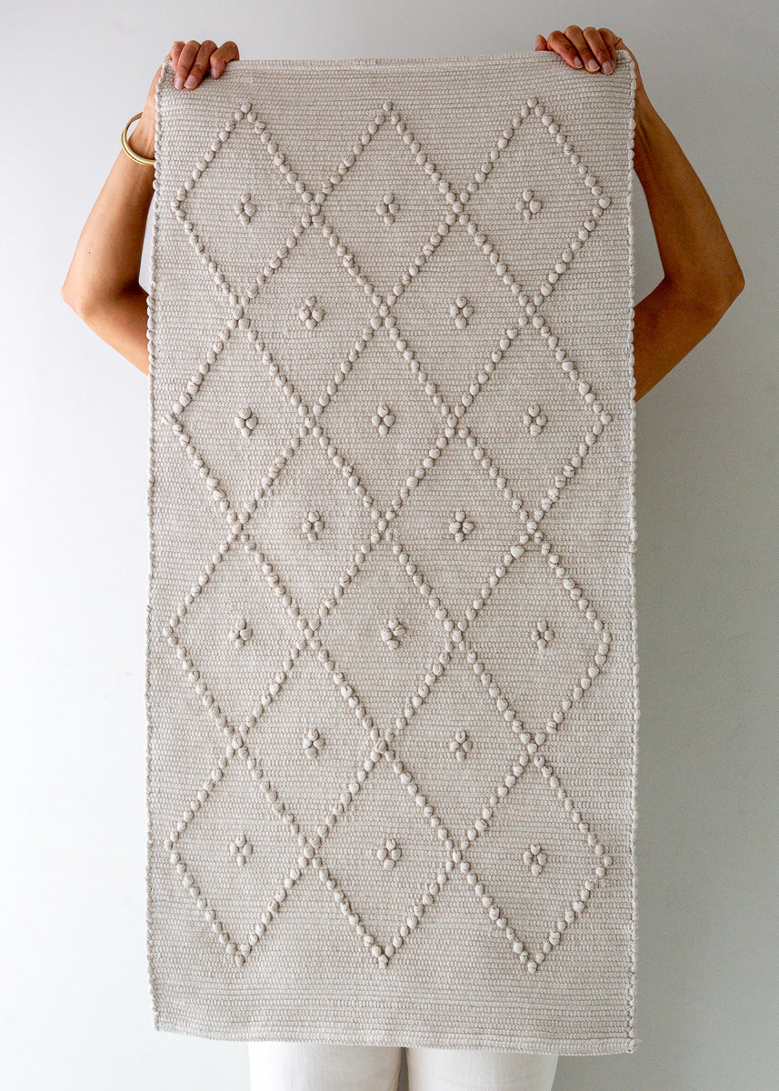 Hand-Woven Diamond Mat - Stone