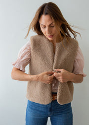 Merino Wool Gilet - Toasted Almond