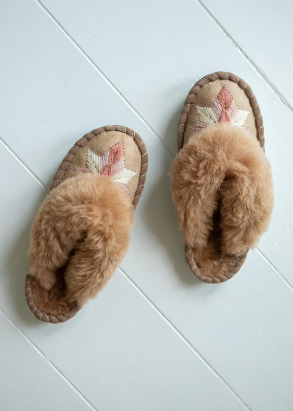 Women's Sheepskin Slipper Mules – Almond Venus