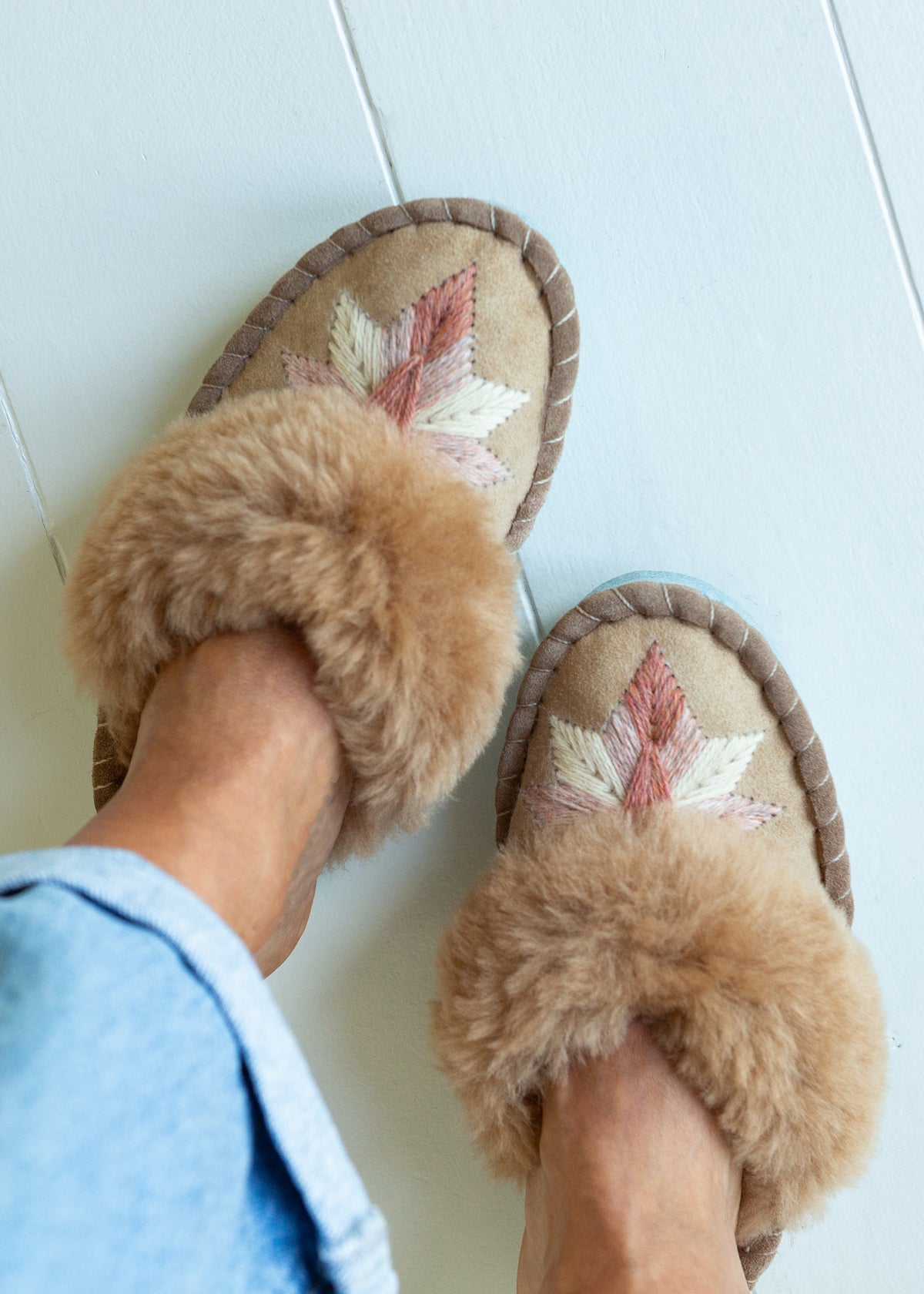 Women's Sheepskin Slipper Mules – Almond Venus