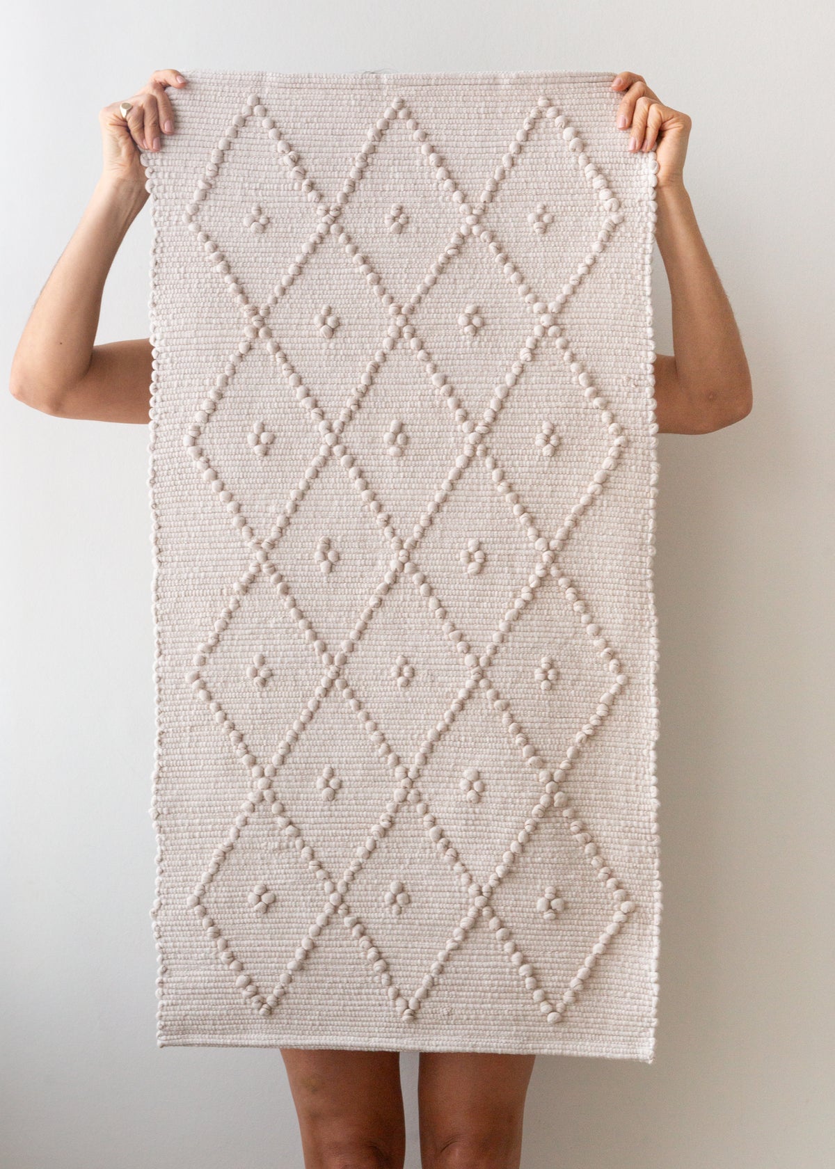 Hand-Woven Diamond Mat - Soft Beige