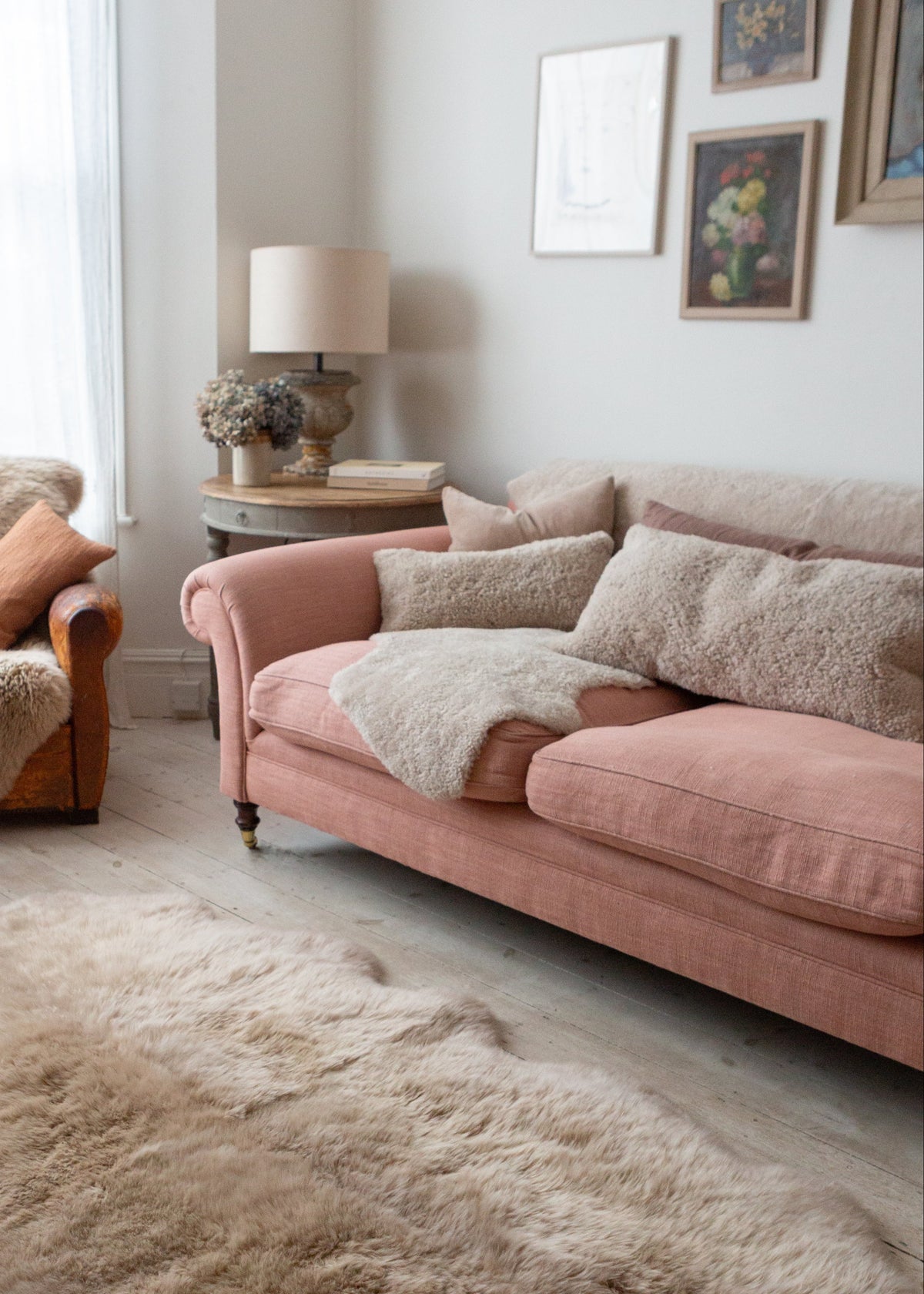 Large Short-Hair Sheepskin Rectangle Cushion – Oatmeal