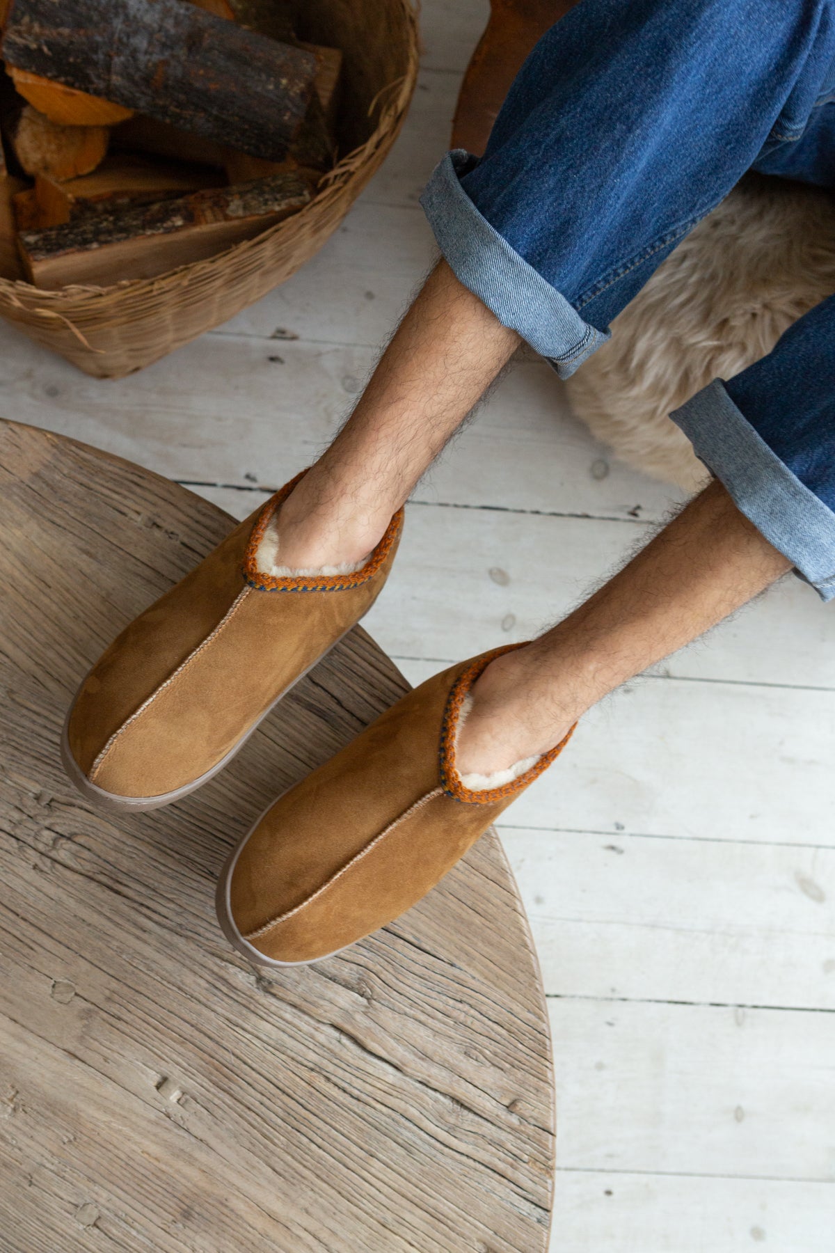 Magnus Men’s Sheepskin Slipper Boots