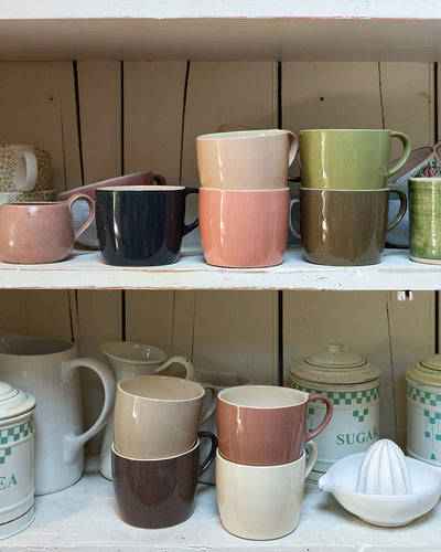 MUGS & CERAMICS