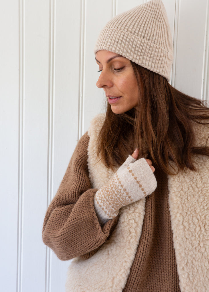 ribbed wool beanie