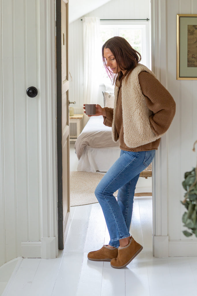 Agnes sheepskin slipper boots in chestnut with beige merino gilet