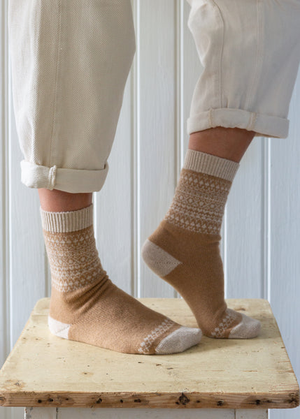 Luxury Fair Isle Socks - Camel