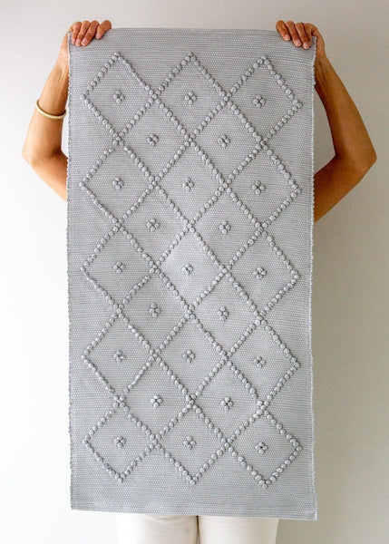 Hand-Woven Diamond Knotted Mat - Dove Grey - The Small Home