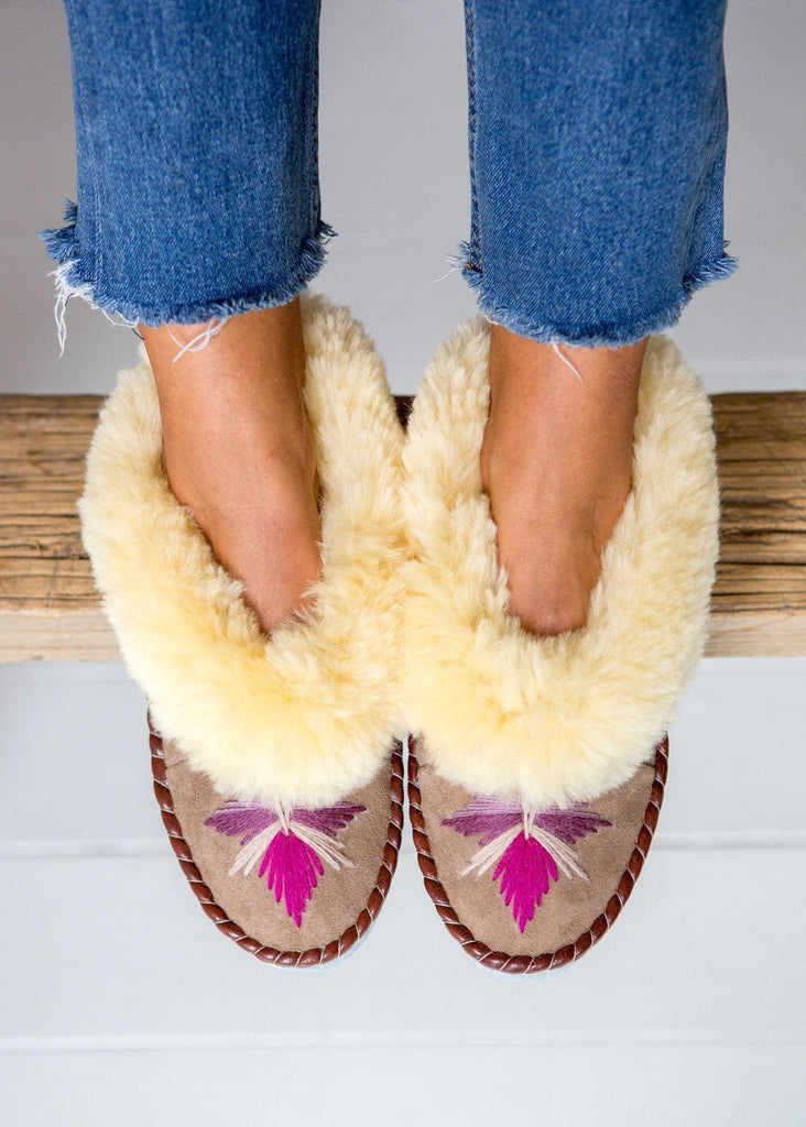 Women's Sheepskin Moccasin Slippers –Sand/Rhubarb - The Small Home